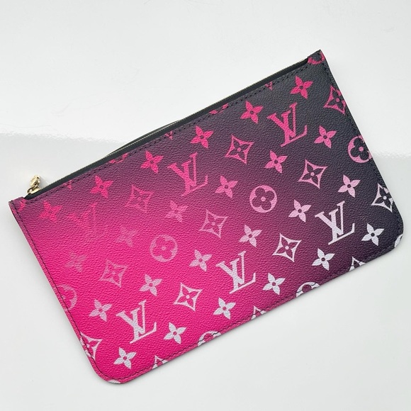 Louis Vuitton Midnight Neverfull Pouch Wristlet - Picture 12 of 15